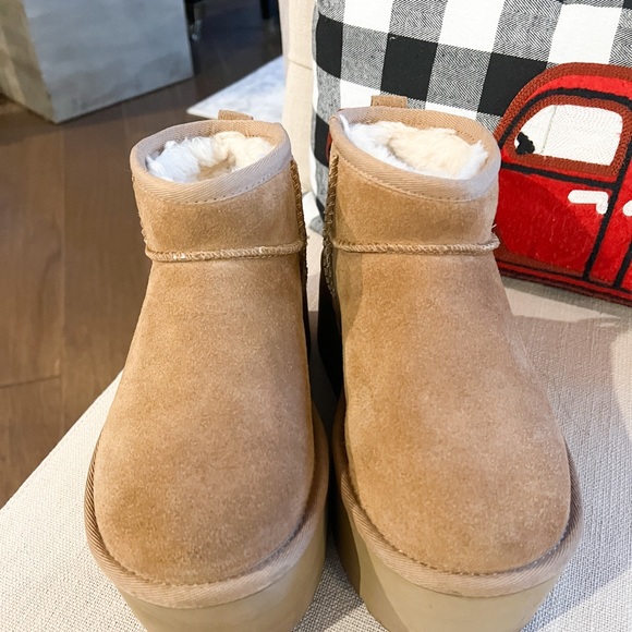 Platform Uggs - Picture 3 of 5